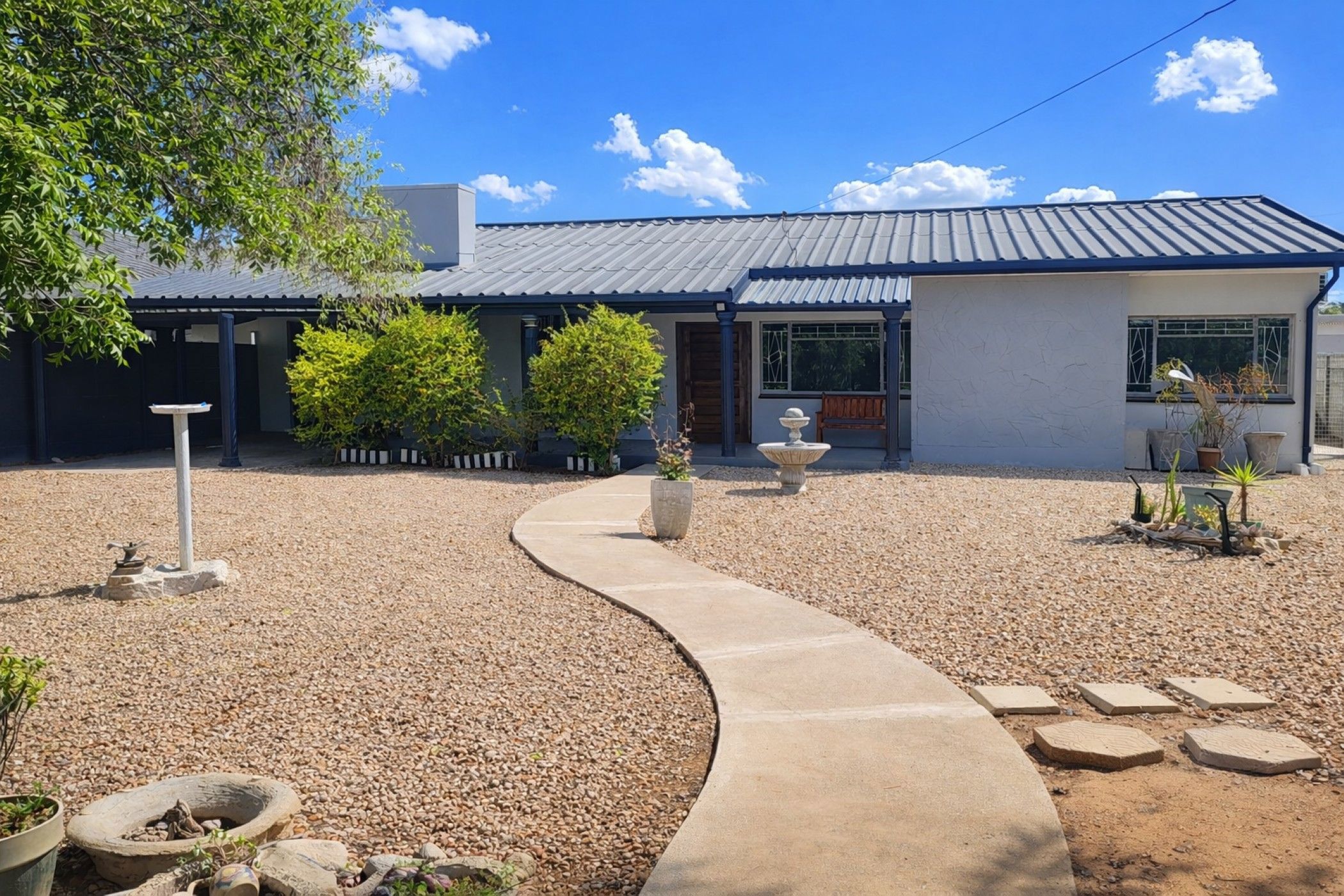 Single-storey house for sale in Wesbank, Oudtshoorn - 1OU1730793