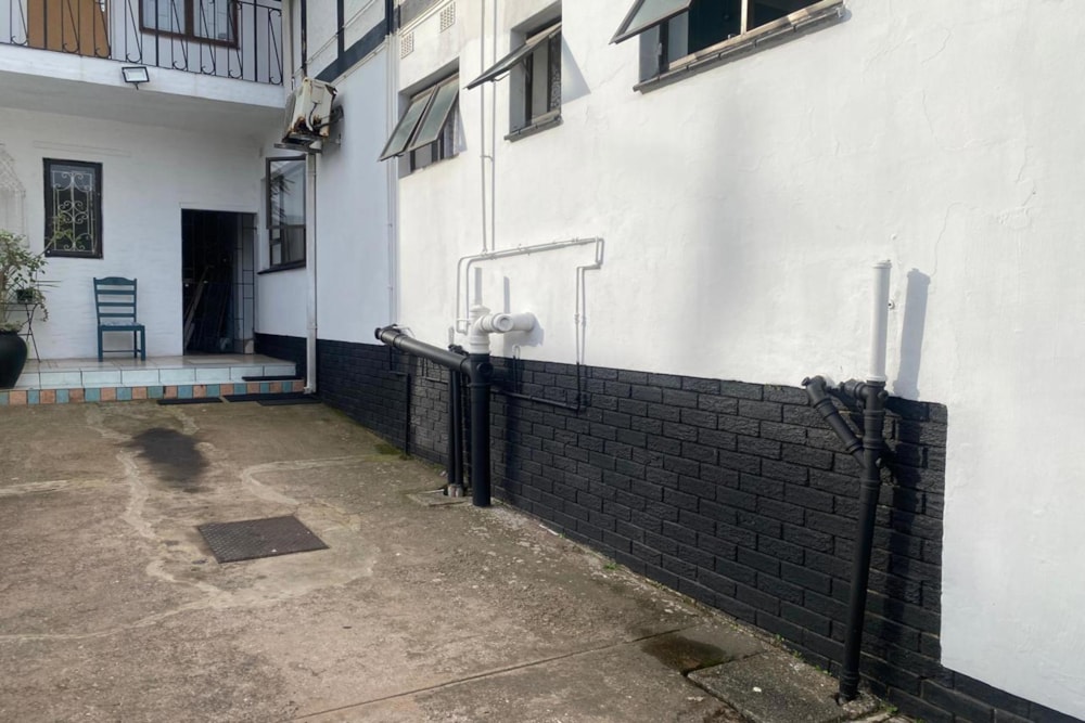 Cottage to rent in Sparks Estate - 1WP1728867