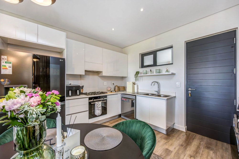 Apartment to rent in Steyn City - 1SY1729921