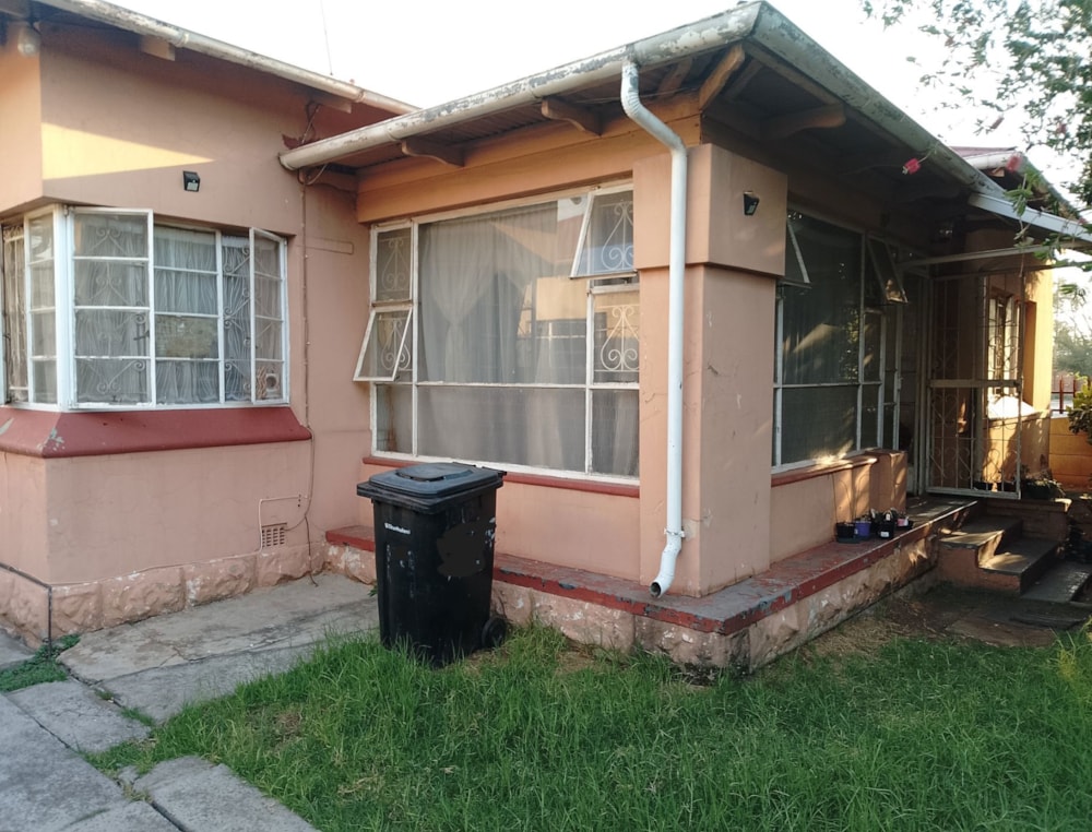 House for sale in Brakpan Central - 1BJ1730789