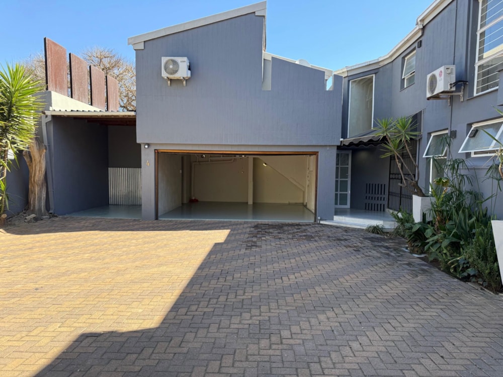 Townhouse for sale in Three Rivers Proper - 1VT1731355