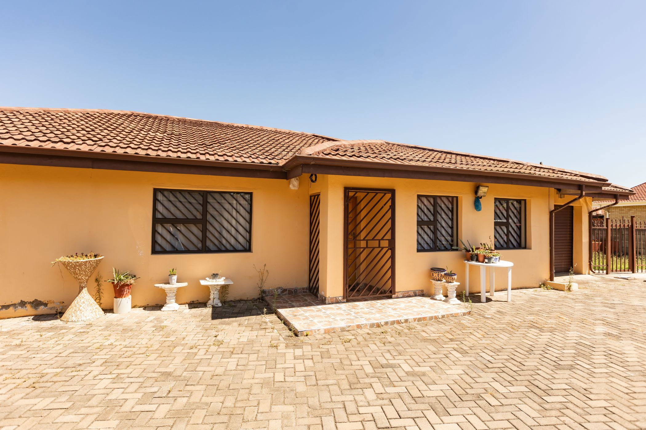 House for sale in Lennoxton - 1NW1722920