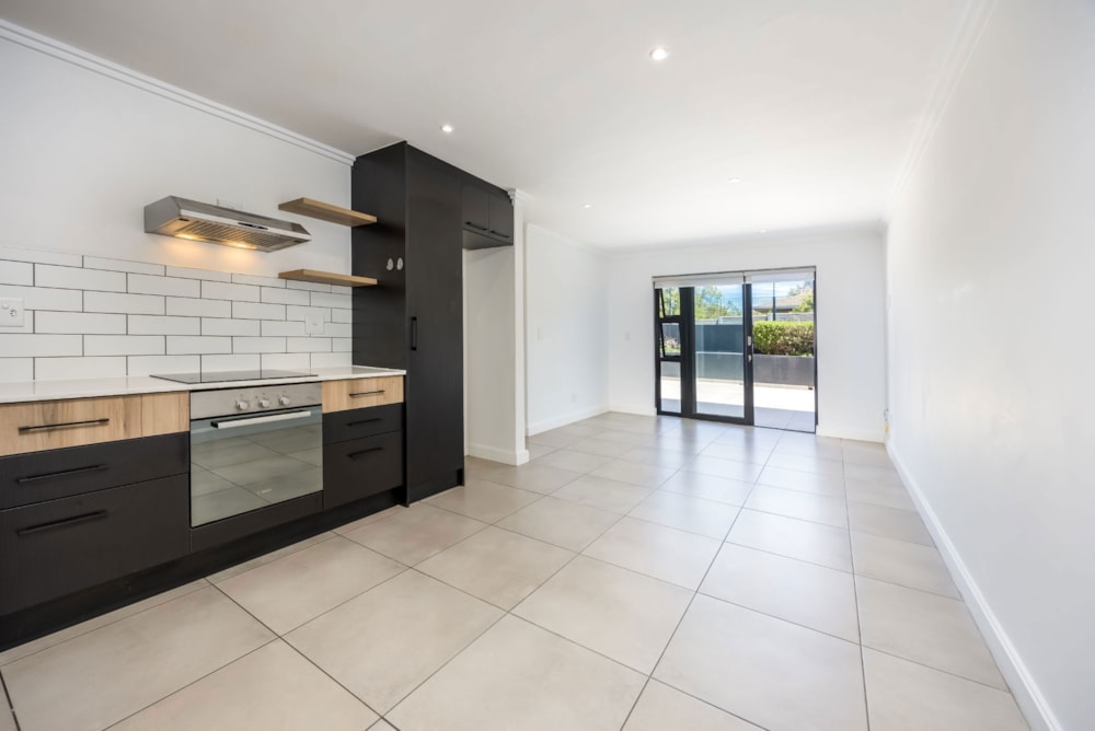 Apartment for sale in Durbanville Central - DBV1731315