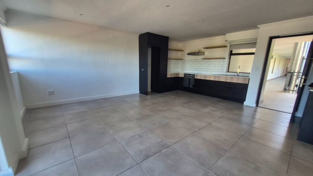 Apartment for sale in Durbanville Central - DBV1728603