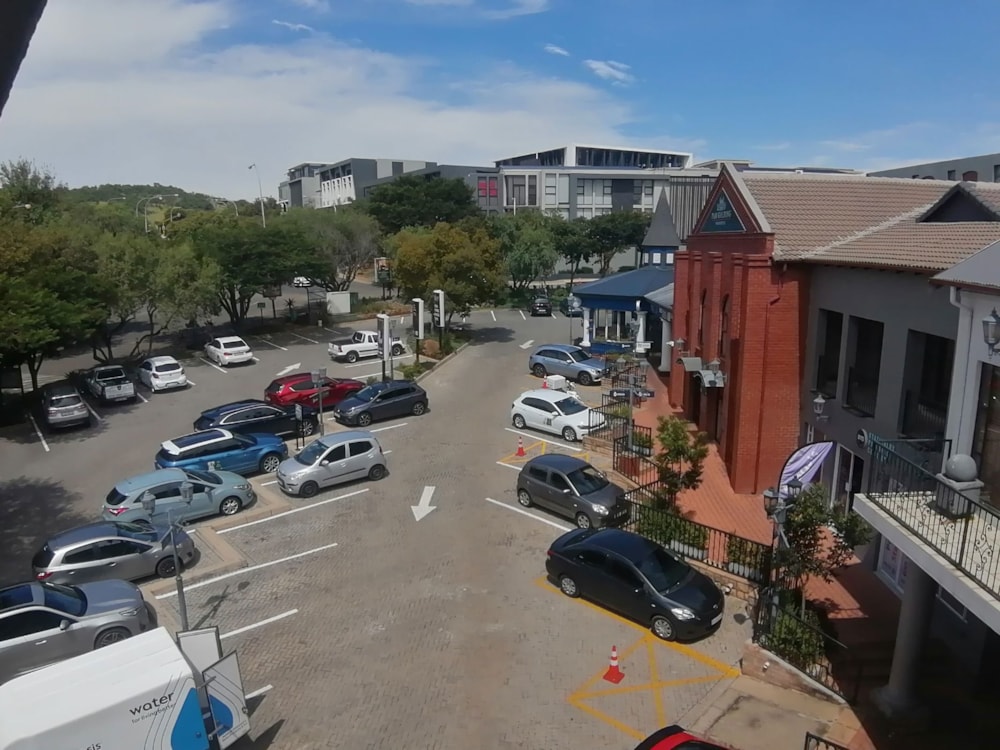 Commercial office to rent in Aspen Lakes - 1GV1681492