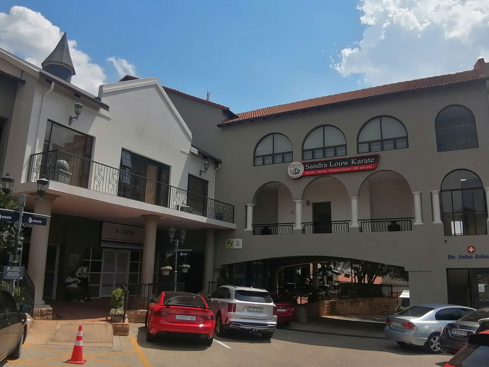 Commercial office to rent in Aspen Lakes - 1GV1681492