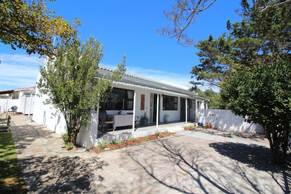 House for sale in Velddrif - LA1730202