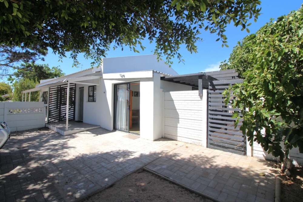 House for sale in Velddrif - LA1730202