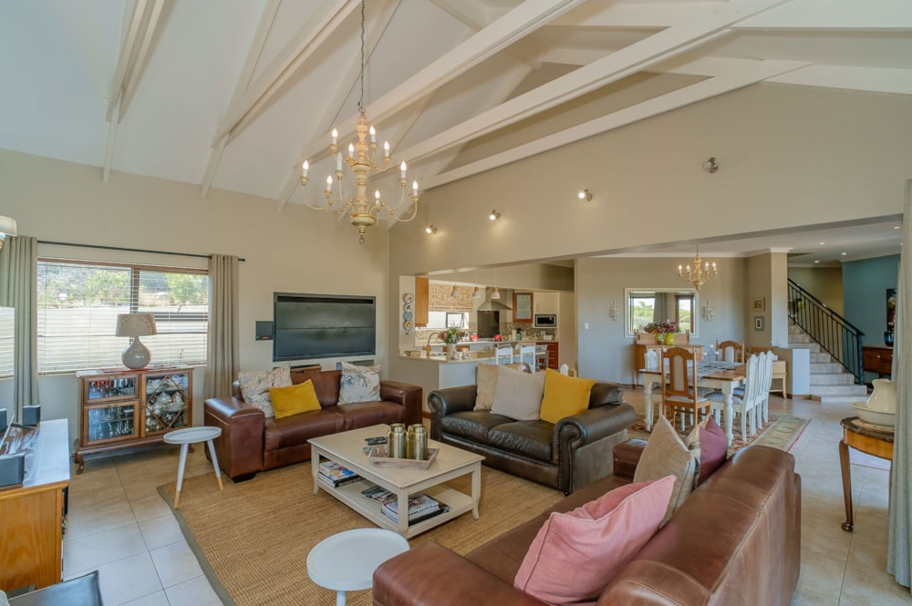 Double-storey house for sale in Stonehaven Estate - FH1727068 Double-storey house for sale in Stonehaven Estate - FH1727068