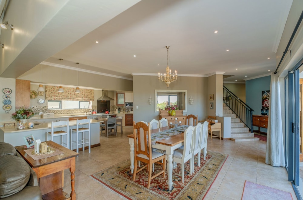 Double-storey house for sale in Stonehaven Estate - FH1727068 Double-storey house for sale in Stonehaven Estate - FH1727068