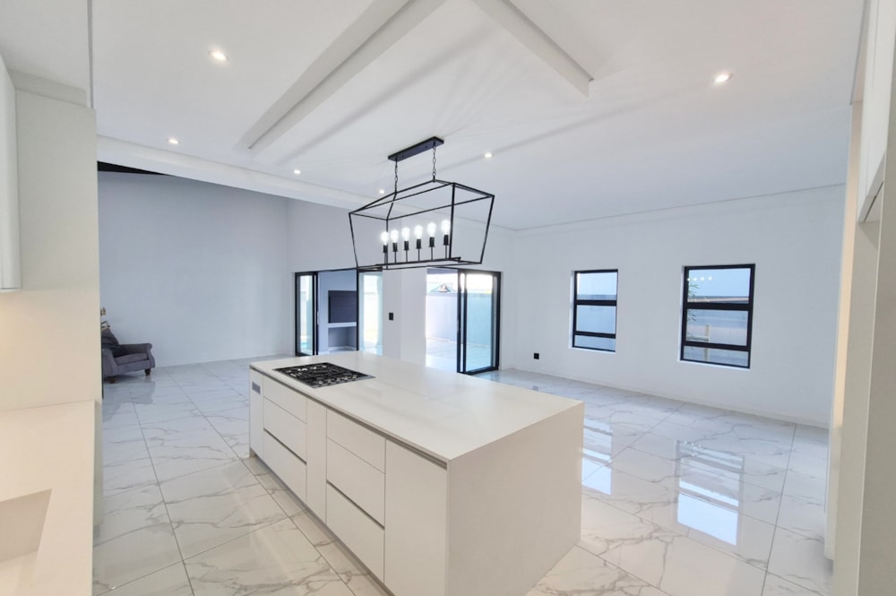 House for sale in Sandown, Blouberg - 1TV1690729