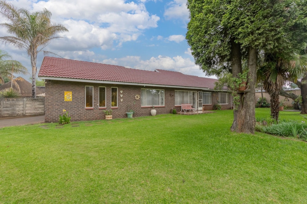 House for sale in Brenthurst - 1BJ1700264