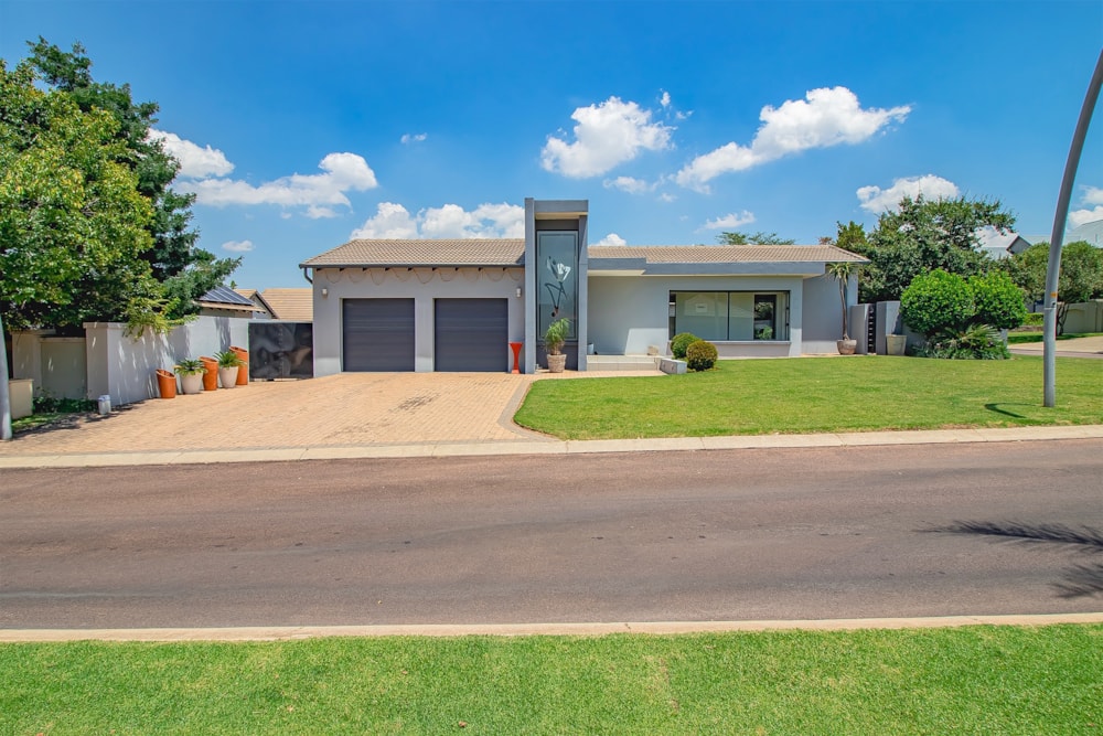 House for sale in Midstream Estate - CN1728183