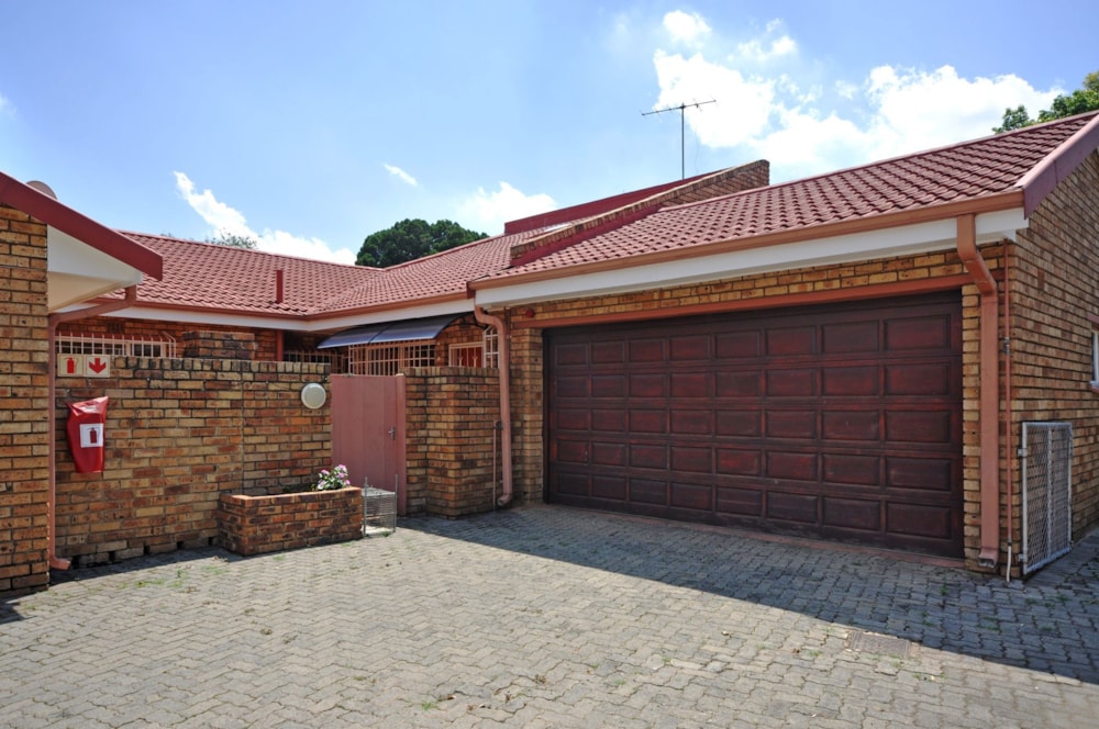 Townhouse for sale in Three Rivers Proper - 1VT1729117