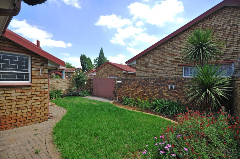 Townhouse for sale in Three Rivers Proper - 1VT1729117