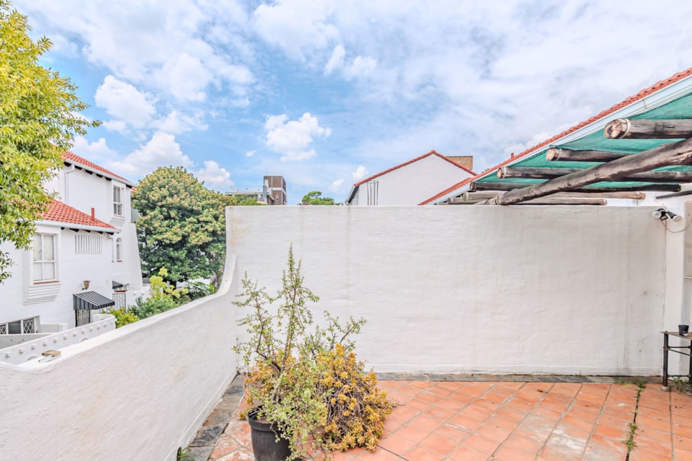 Apartment for sale in Sunnyside, Pretoria East - PT1730595