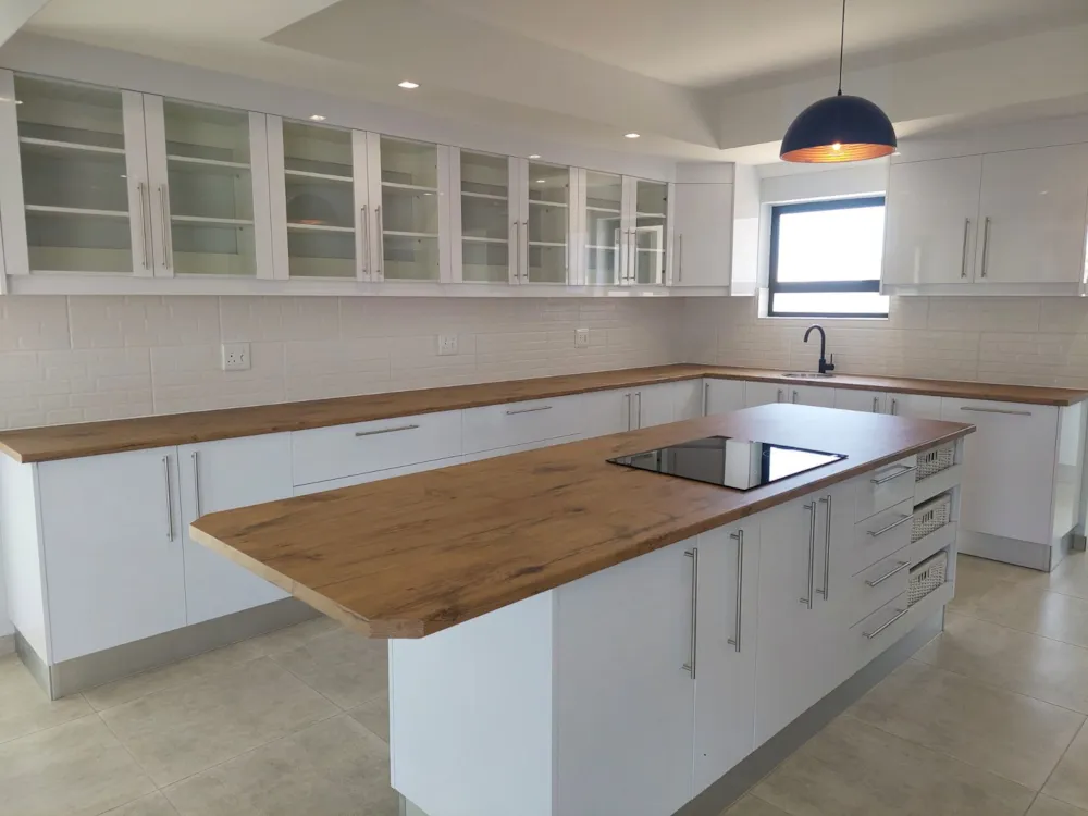 House for sale in Mile 4, Namibia - 3NM1709234 House for sale in Mile 4, Namibia - 3NM1709234