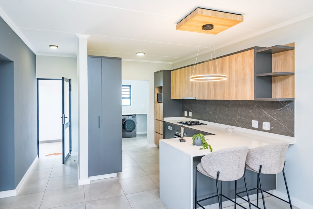 Security estate home to rent in Pinehaven - 1KR1728938