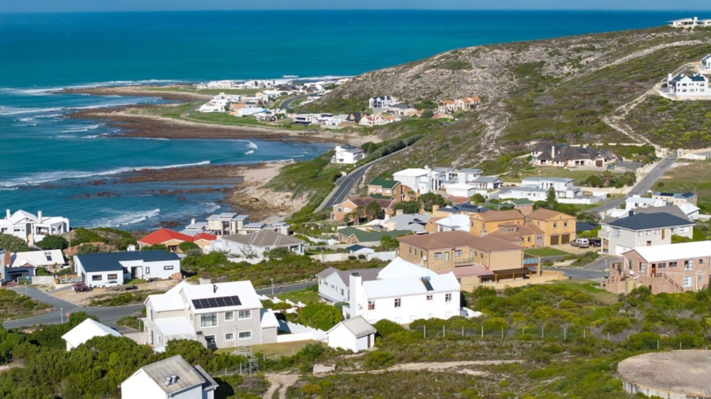 Double-storey house for sale in Struisbaai - 1SW1712791