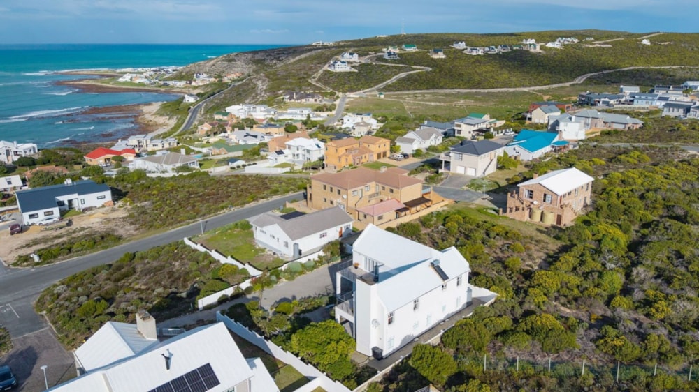 Double-storey house for sale in Struisbaai - 1SW1712791