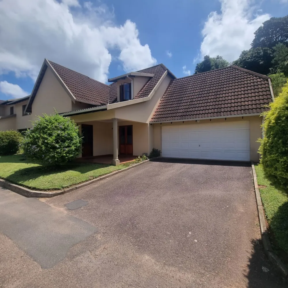 Townhouse let in Gillitts - 1KF1731305