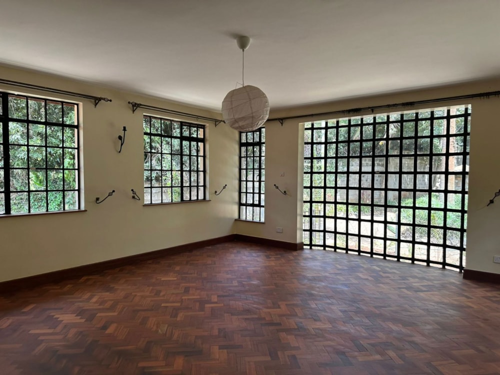 Townhouse to rent in Muthaiga, Kenya - 3KE1730648