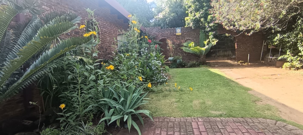 House for sale in Hutten Heights - 1NW1731438