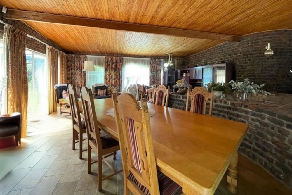 House for sale in Hutten Heights - 1NW1731438