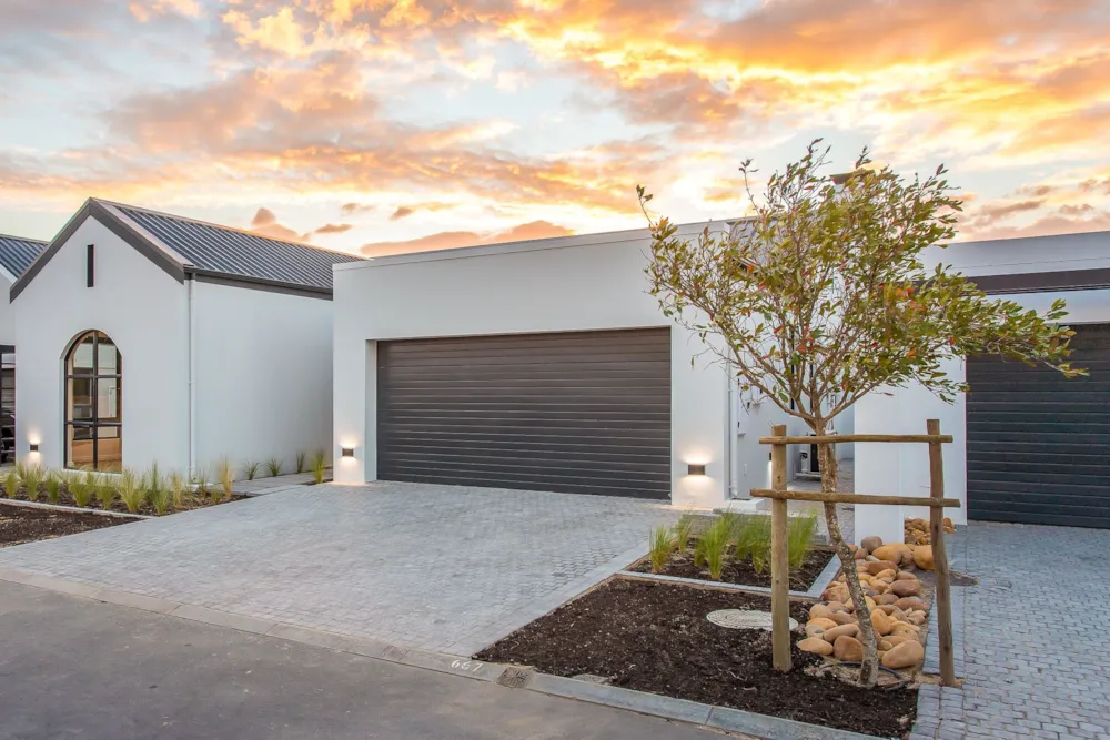 Single-storey house sold in Paarl - TK1732078 Single-storey house sold in Paarl - TK1732078