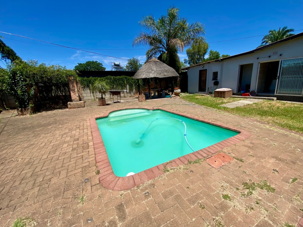 House for sale in Arbor Park, Newcastle - 1NW1729876