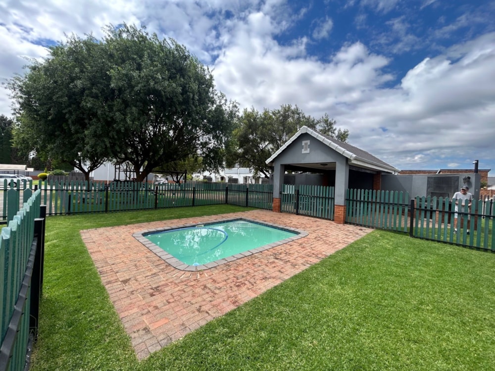 Apartment for sale in Brentwood Park, Benoni - EN1730564 Apartment for sale in Brentwood Park, Benoni - EN1730564
