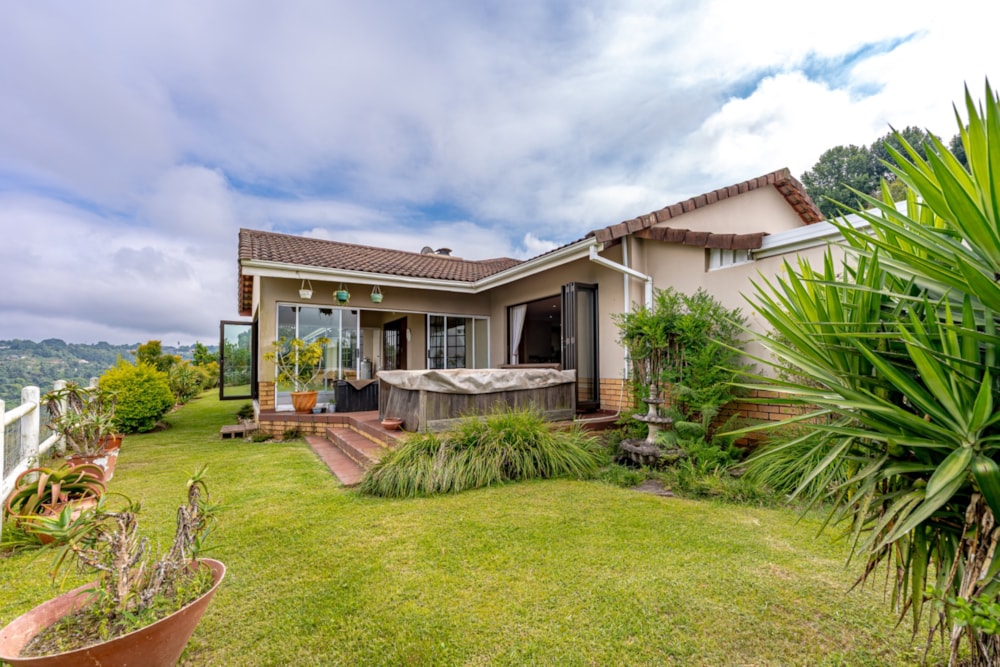 Townhouse for sale in Hillcrest, Upper Highway - 1KF1729307