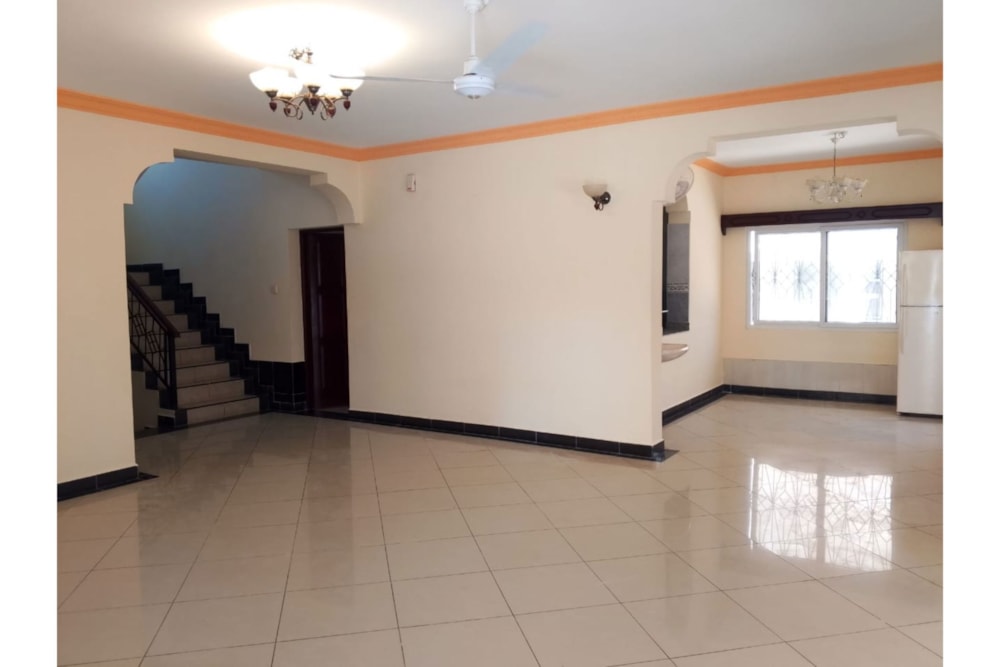 Townhouse to rent in Mombasa, Kenya - 3KE1721005