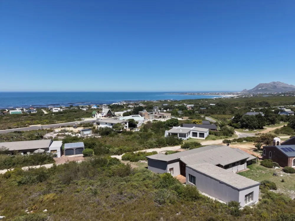 House let in Bettys Bay - KN1730482 House let in Bettys Bay - KN1730482