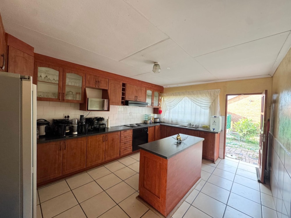 House for sale in Seshego - 1PS1728896