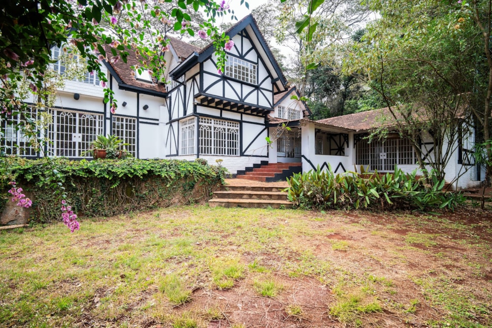 Townhouse for sale in Karen, Kenya - 3KE1728382