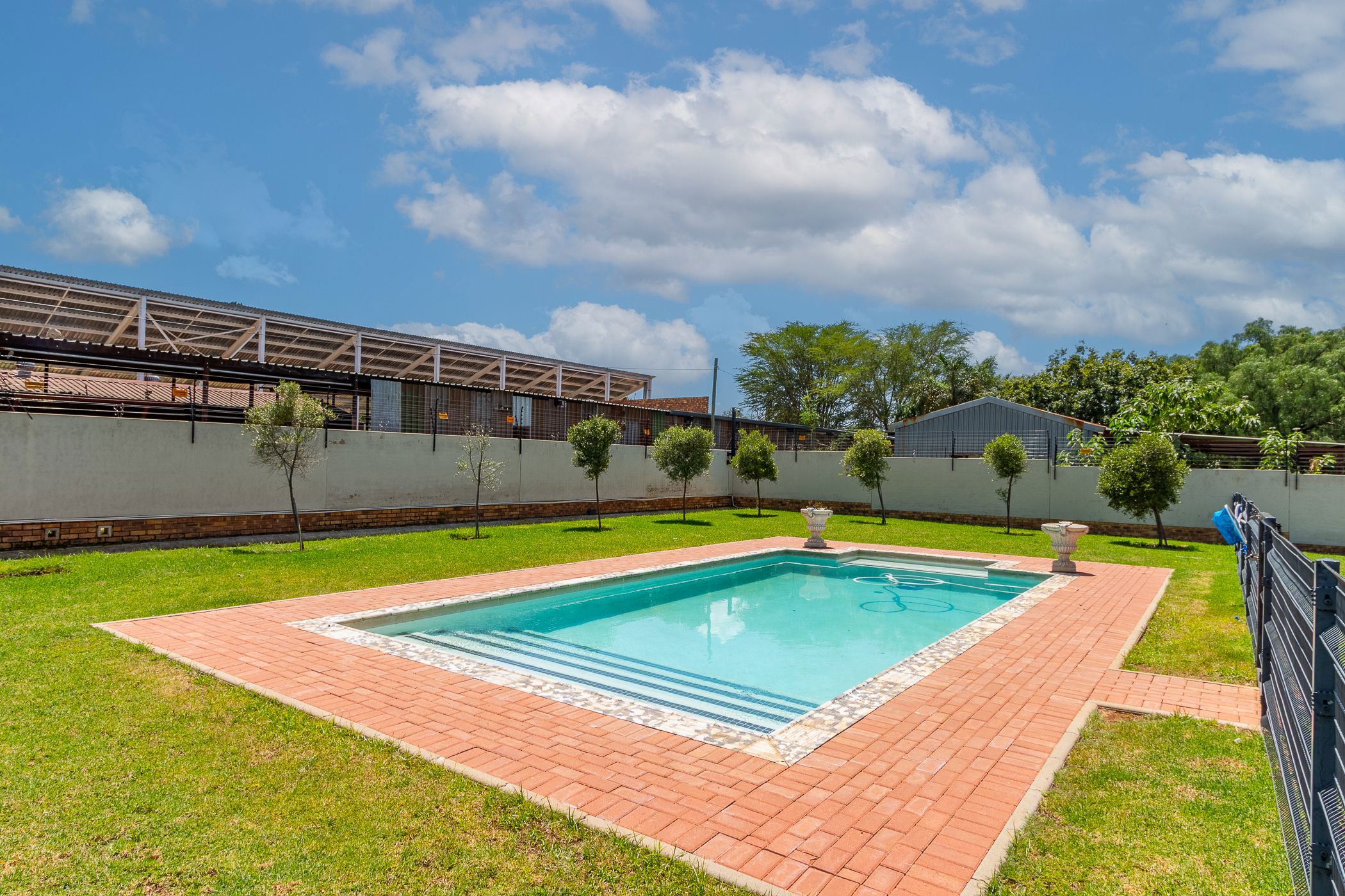 Apartment for sale in Brentwood Park, Benoni - EN1729422