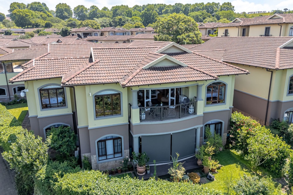 Apartment for sale in Le Domaine Estate - 1KF1729126