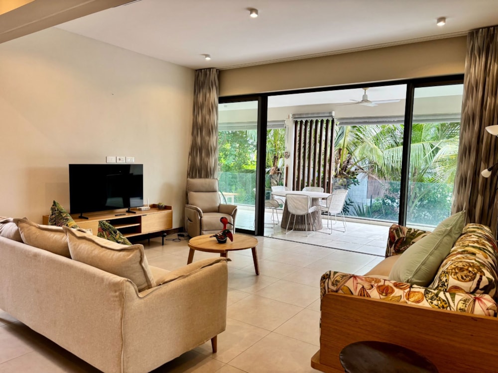 Apartment for sale in Pointe aux Canonniers, Mauritius - MPR1725045
