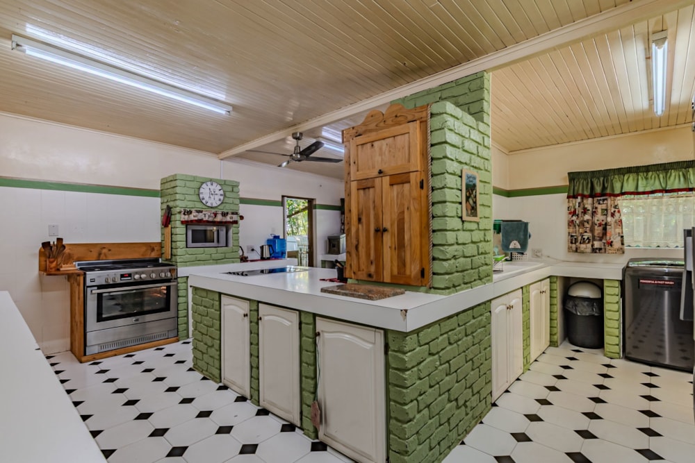 Smallholding for sale in Shere AH - PT1728432 Smallholding for sale in Shere AH - PT1728432