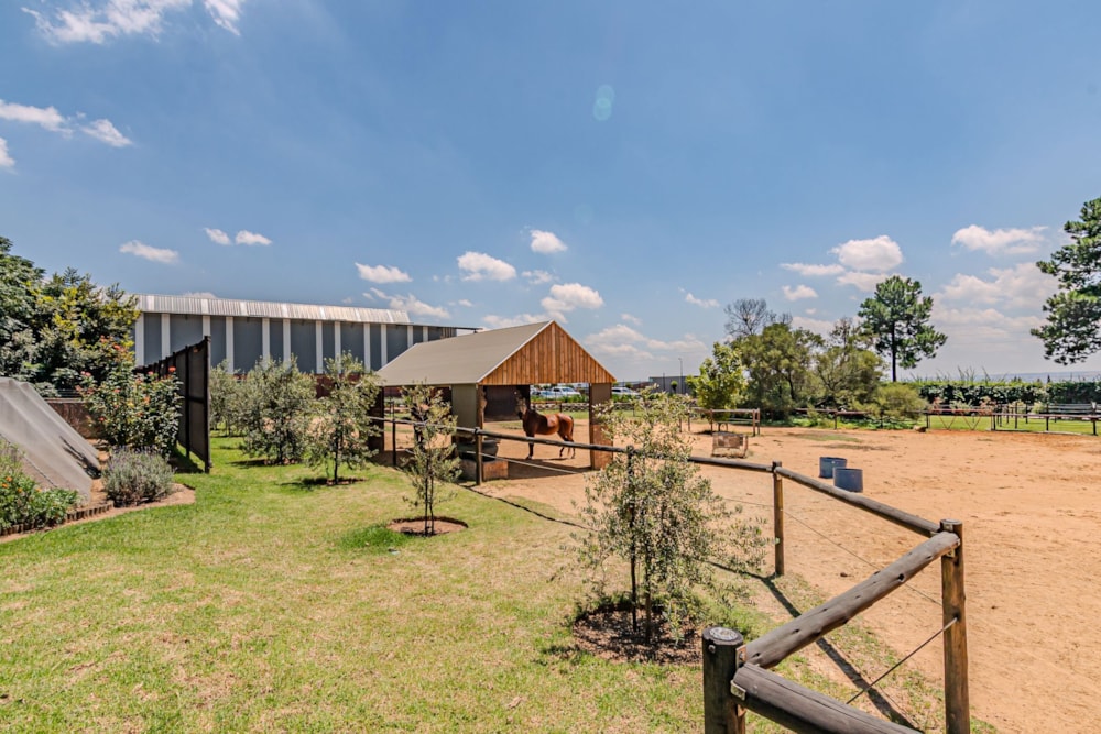 Smallholding for sale in Shere AH - PT1728432 Smallholding for sale in Shere AH - PT1728432