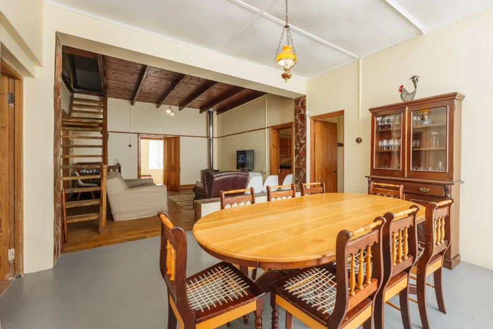 House sold in Napier, Overberg - 1SW1730235 House sold in Napier, Overberg - 1SW1730235