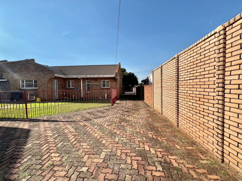 House for sale in Bester - PRN1731953 House for sale in Bester - PRN1731953