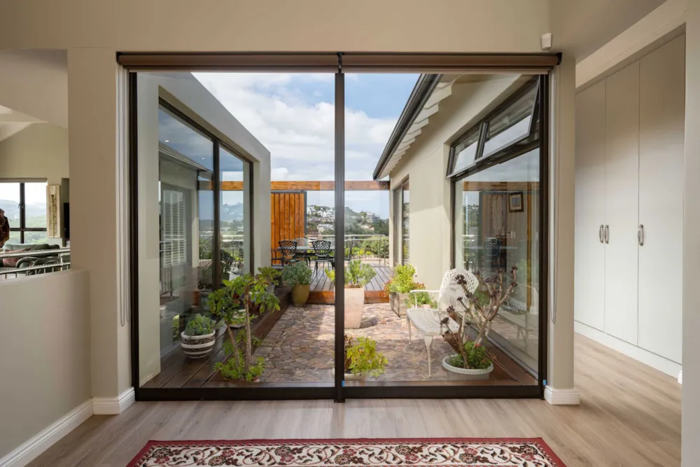 House for sale in Kanonkop, Knysna - 1KG1731167 House for sale in Kanonkop, Knysna - 1KG1731167