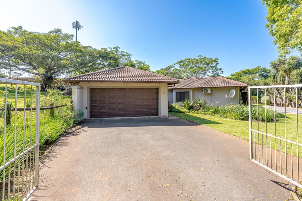 Townhouse for sale in Waterfall, Upper Highway - 1KF1728573