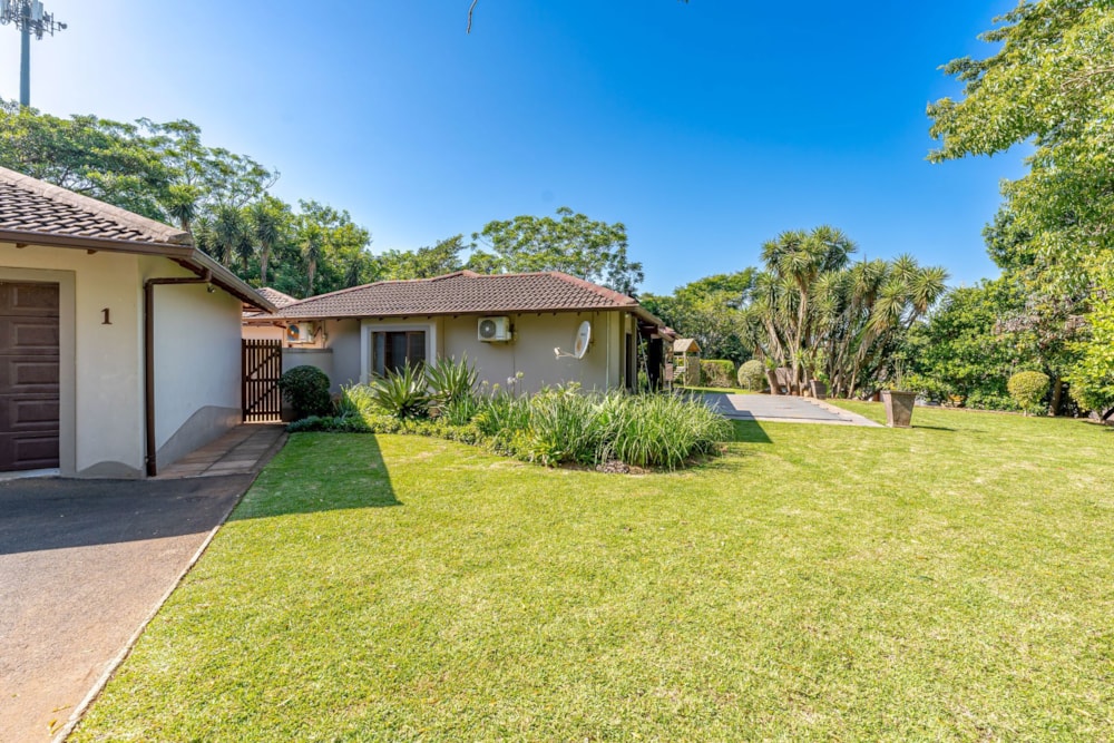 Townhouse for sale in Waterfall, Upper Highway - 1KF1728573