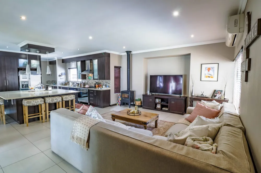 House sold in Midstream Estate - CN1729775