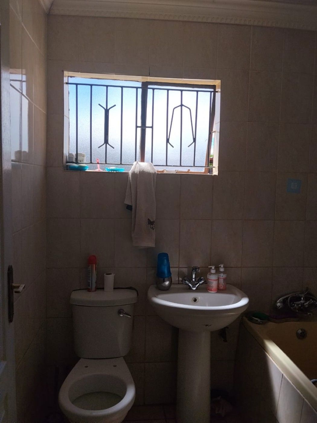 House for sale in Galeshewe - 1KJ1731527