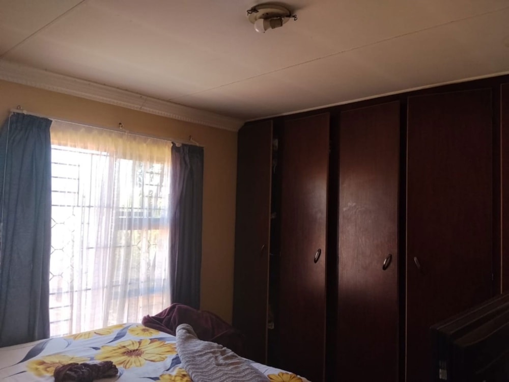 House for sale in Galeshewe - 1KJ1731527 House for sale in Galeshewe - 1KJ1731527