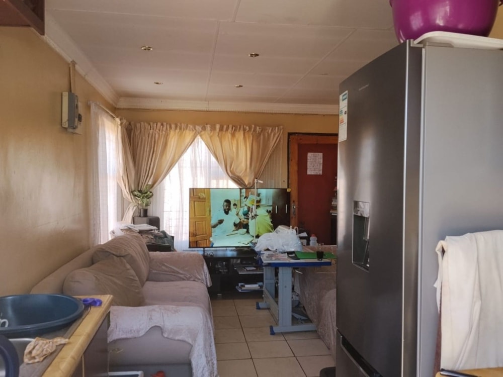 House for sale in Galeshewe - 1KJ1731527